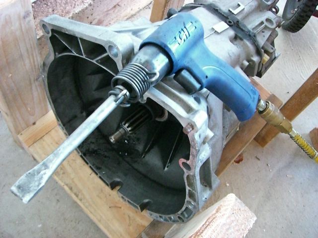 Bmw e46 clutch replacement ran into problem #4